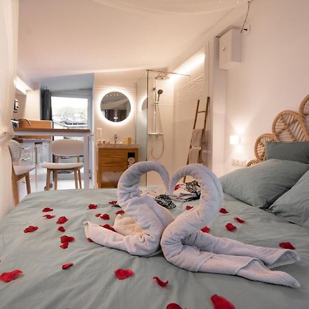 Lovina Chambre De Charme Avec Jaccuzi Velaux Zewnętrze zdjęcie
