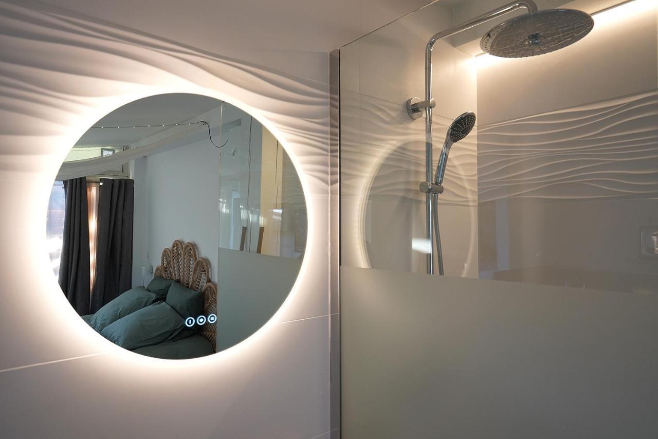Lovina Chambre De Charme Avec Jaccuzi Velaux Zewnętrze zdjęcie