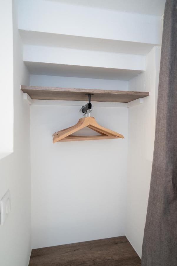 Lovina Chambre De Charme Avec Jaccuzi Velaux Zewnętrze zdjęcie